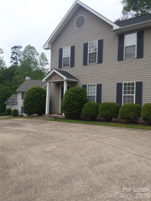 802 SELWYN OAKS CT, CHARLOTTE, NC 28209 - Image ca1d2da84a658e92ca2b555202da110c/466634367