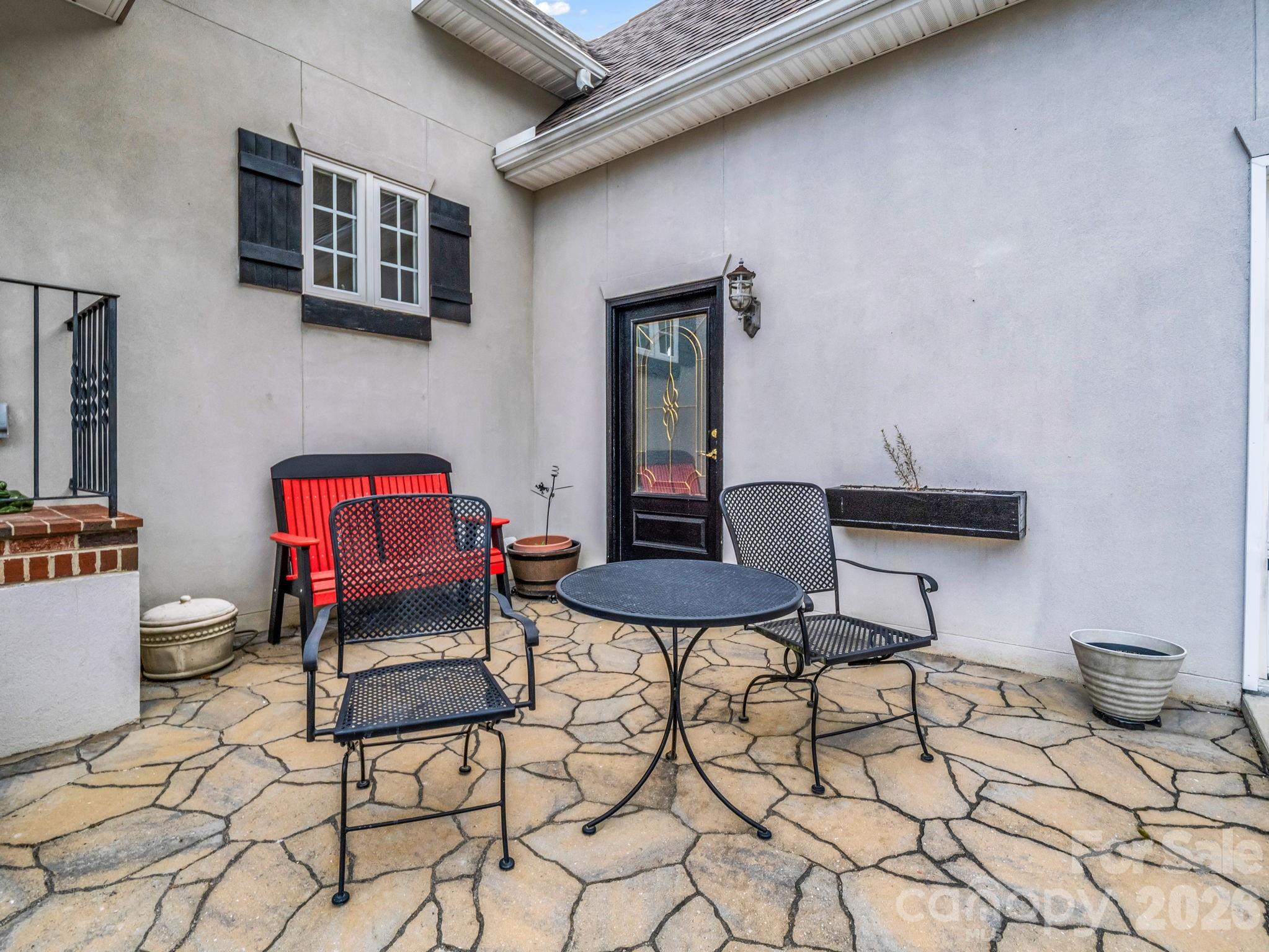 29 Spring Heights Court