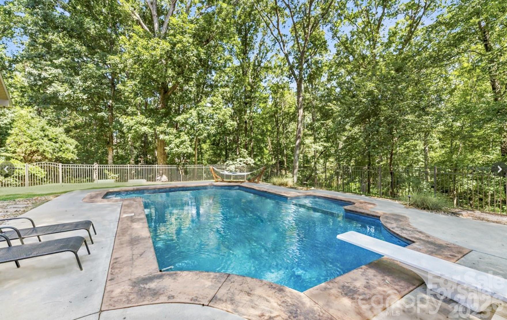 Deer Run - Residential