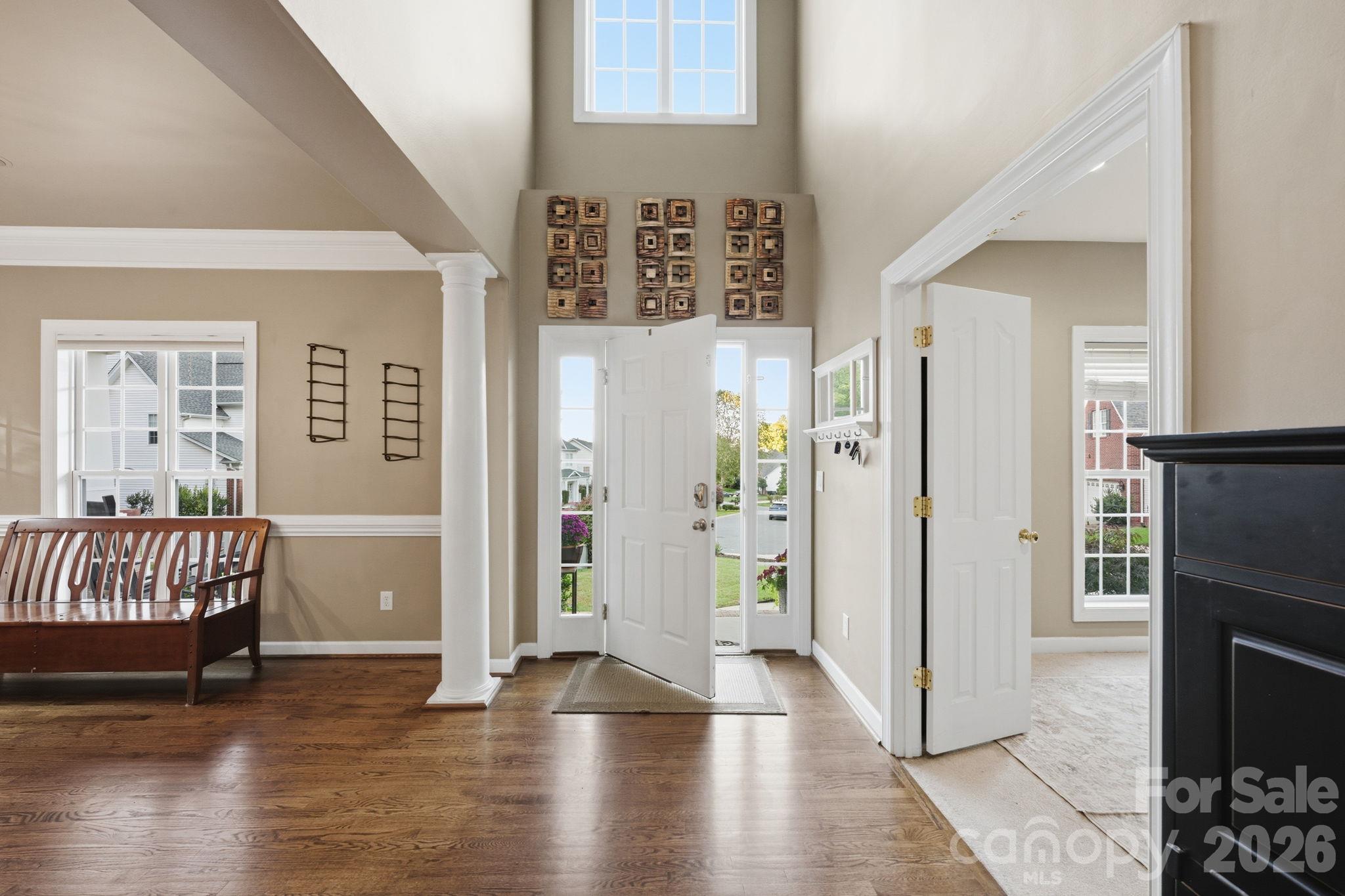5704 Snapdragon Lane