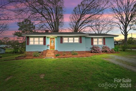 Photo of 1626 Eastover Drive, Mount Pleasant, NC 28124 (MLS # 4124967)