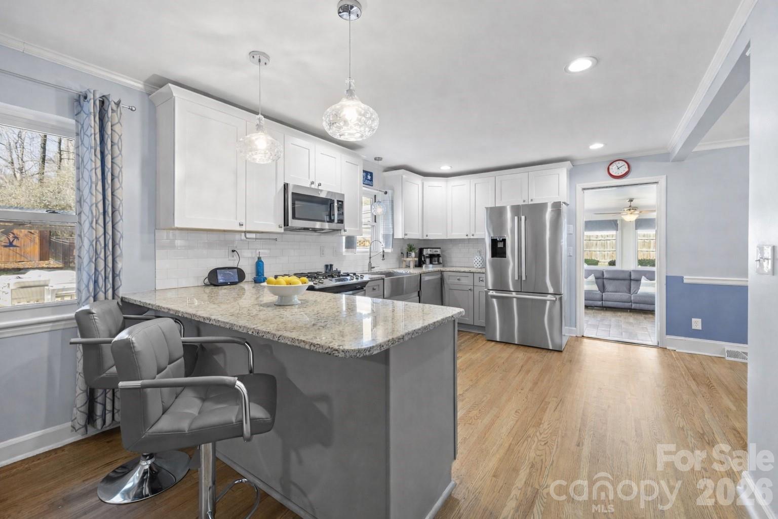 7701 Shady Lane