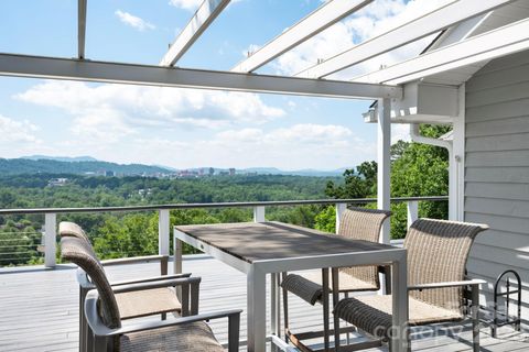 Photo of 38 Lookout Road, Asheville, NC 28804 (MLS # 4387635)
