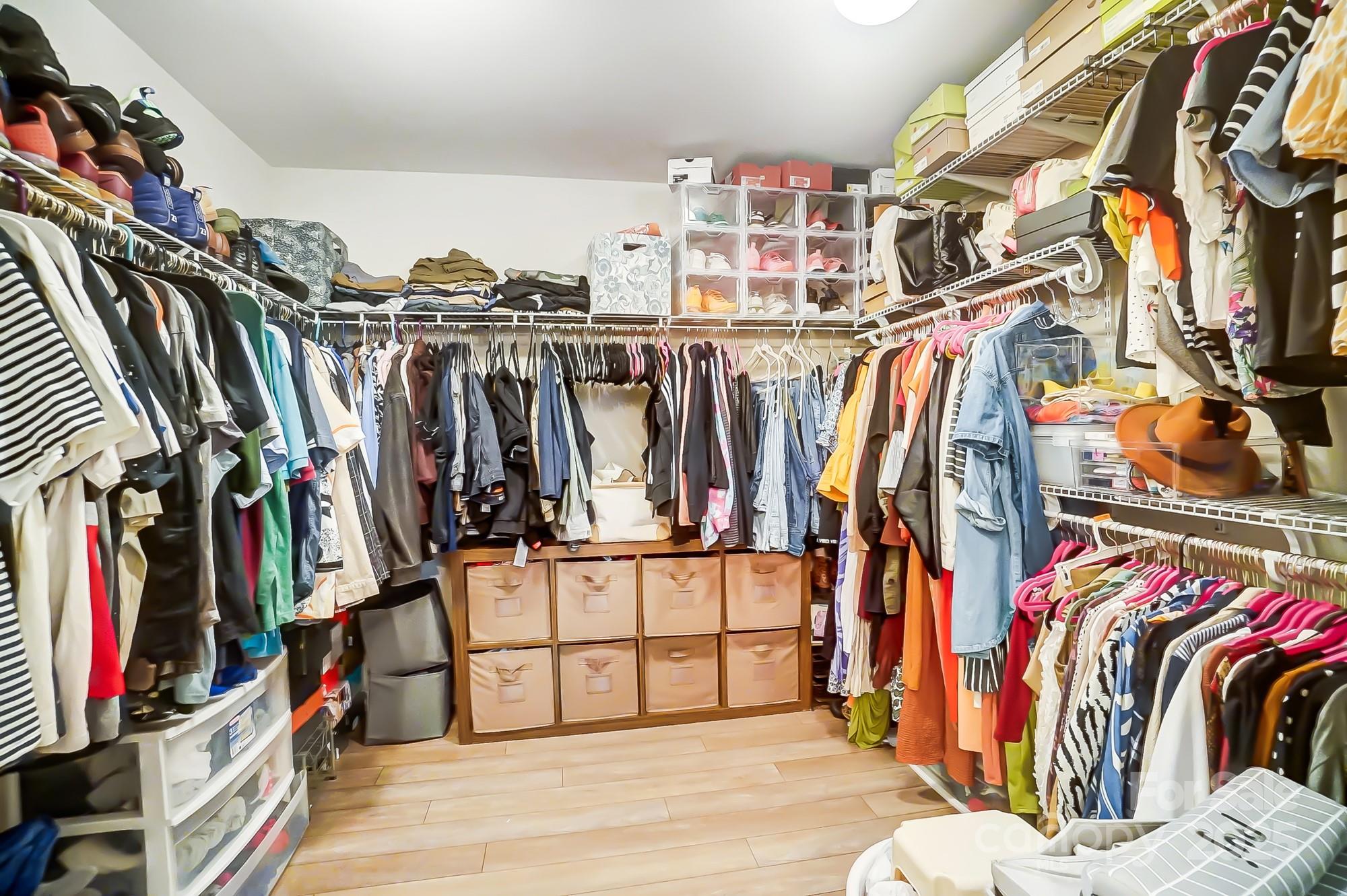 Stratford Pond - Residential