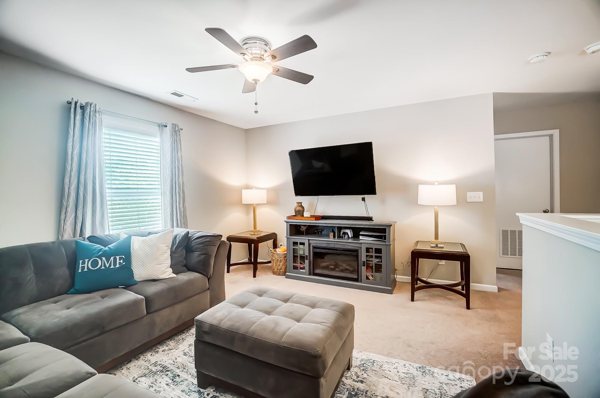 Stratford Pond - Residential