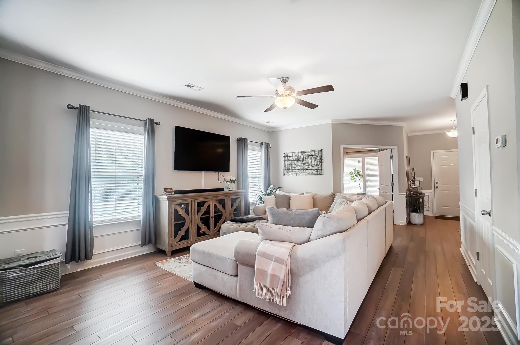 Stratford Pond - Residential