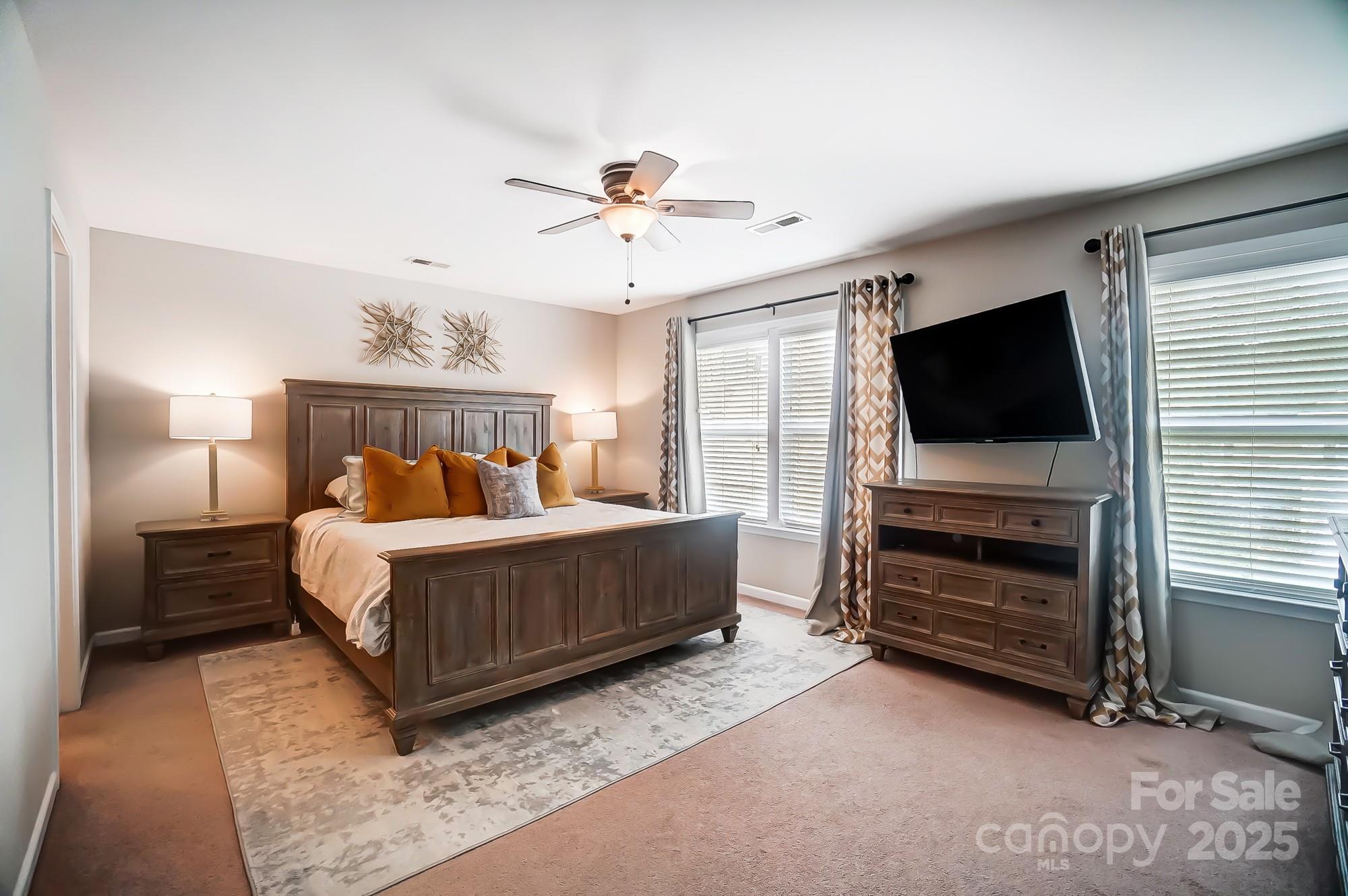 Stratford Pond - Residential