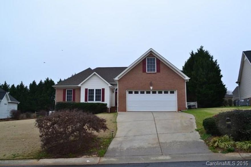 What a lovely home located in Tanner Commons!  Beautiful hardwoods in the foyer, vaulted great room and formal dining room!  Master suite has a spacious sitting area, huge walkin, jetted tub, separate shower in the master bath, and opens out to the deck.  Bonus/bed on second level with attic walk-in for extra storage.  Oversized deck overlooks peaceful back yard, fully fenced, full irrigation and large storage shed. Great access to dining and shopping!