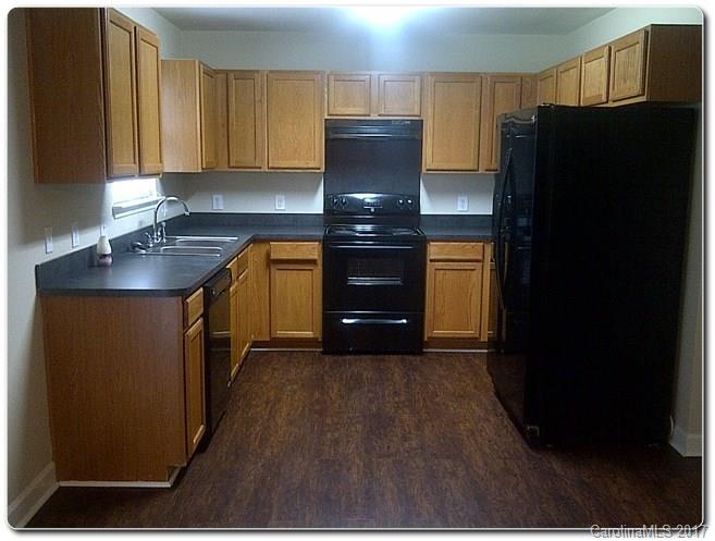 Plaza Park - Residential Lease