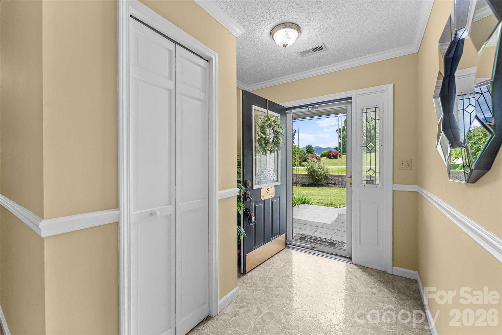 8 Scenic View Drive