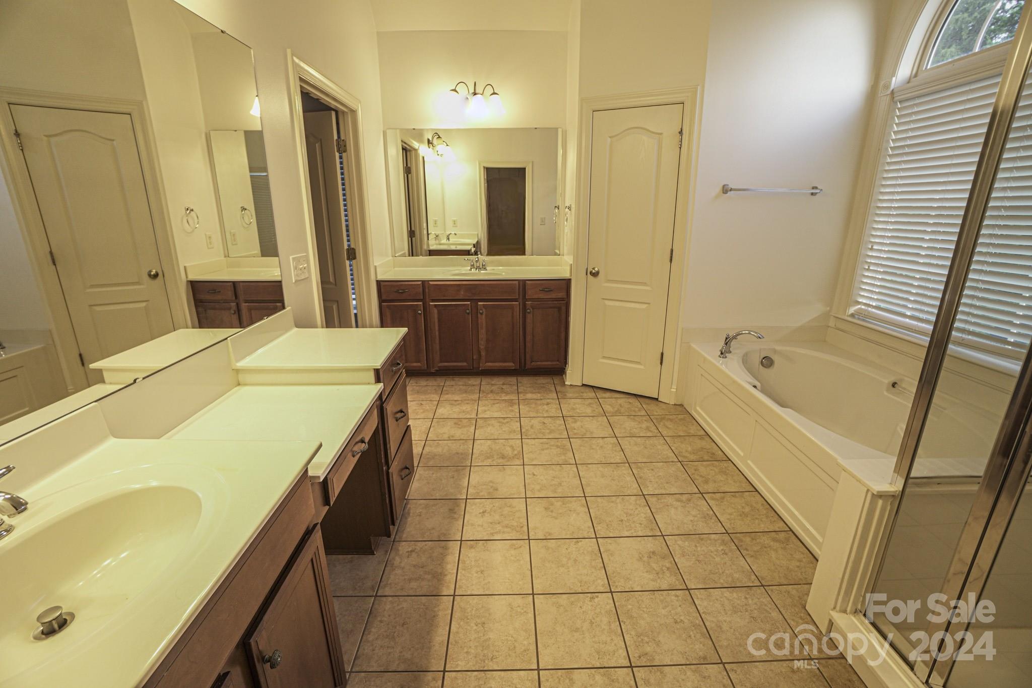 Fox Ridge - Residential