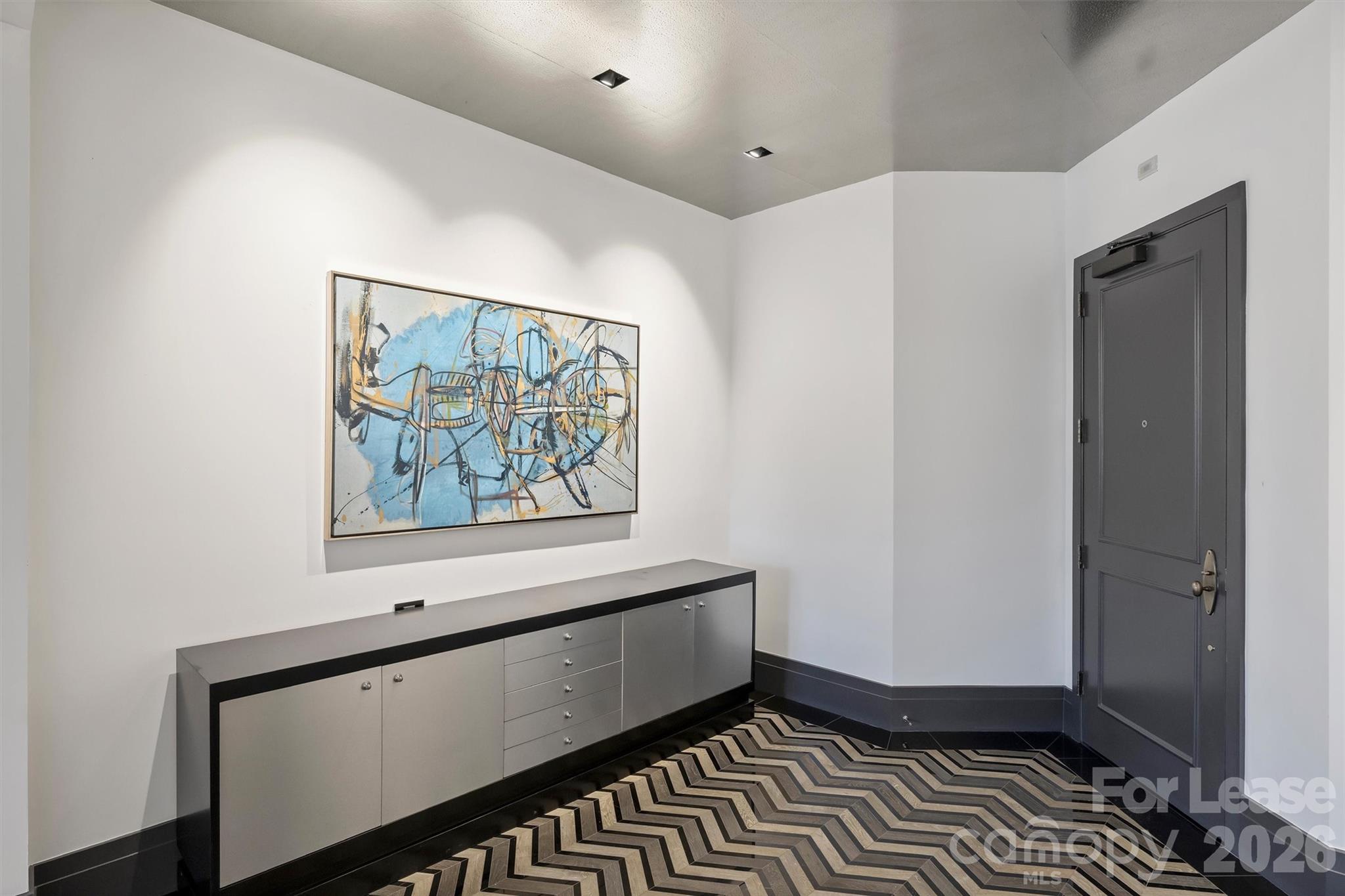 229 N Church Street 304