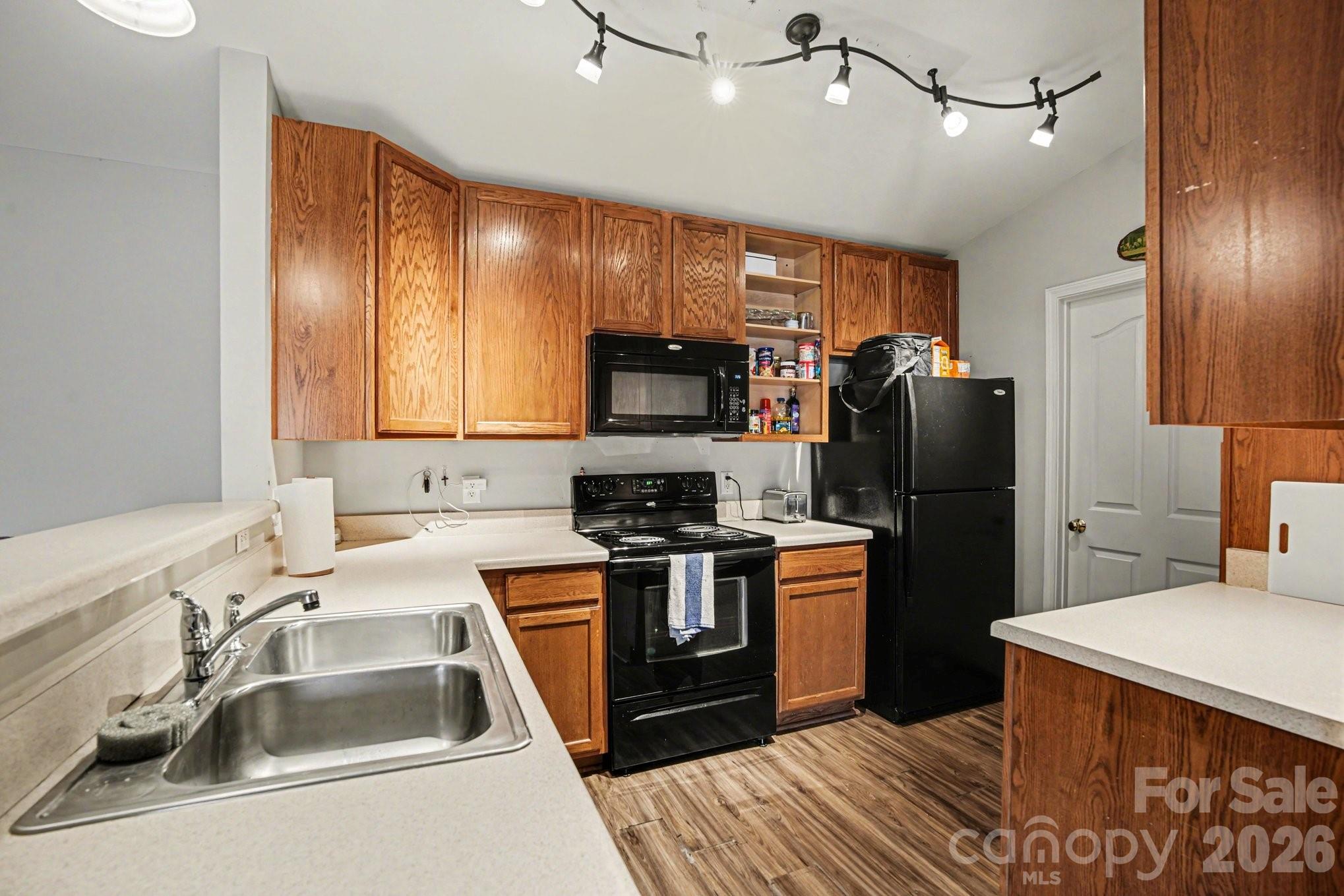 Alexander Chase - Residential