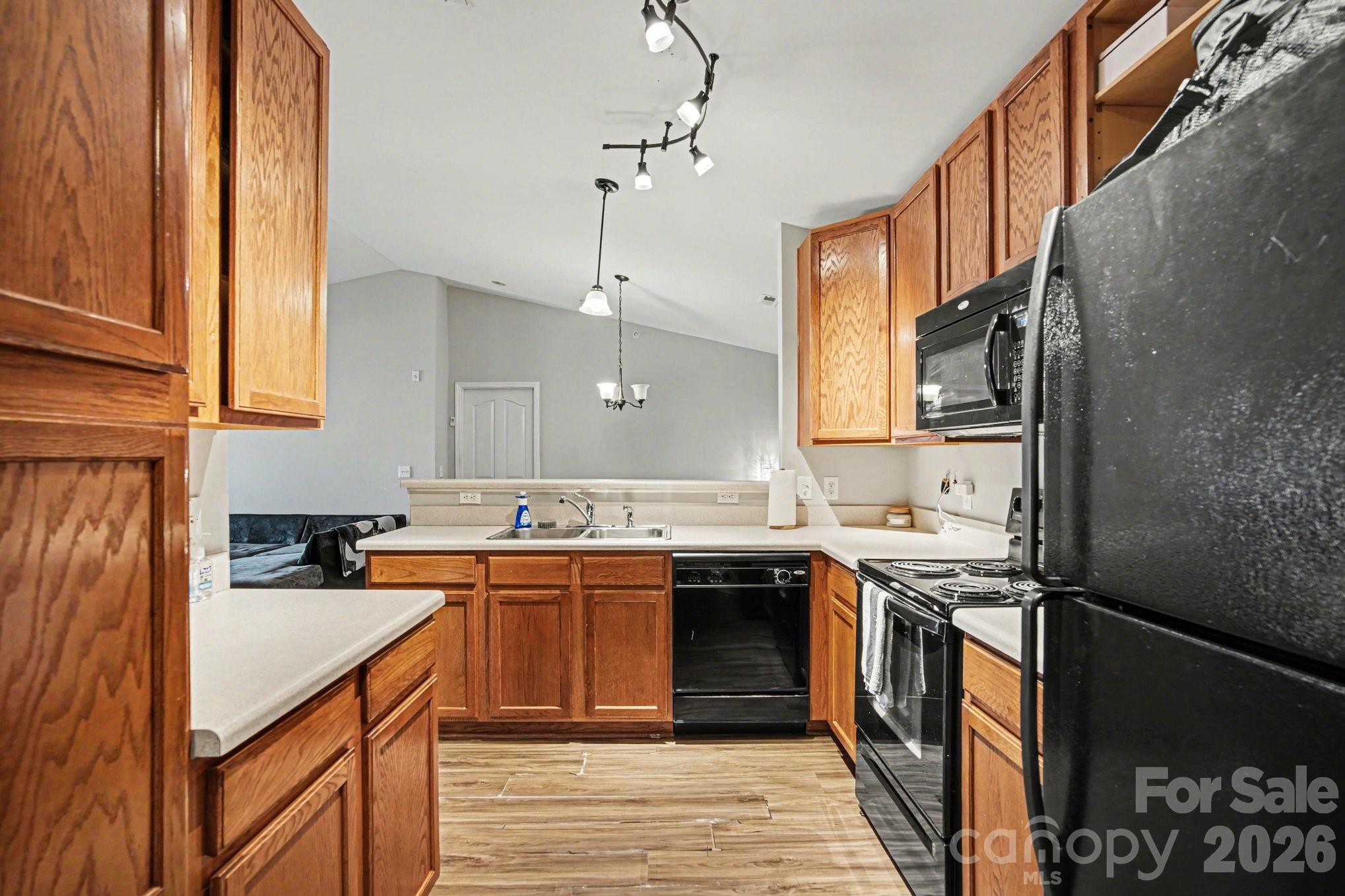 Alexander Chase - Residential