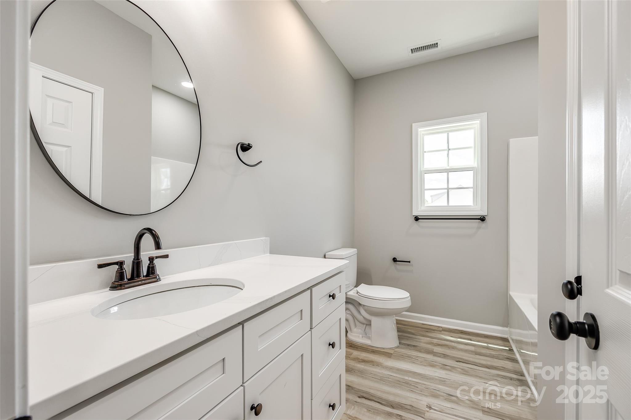 Lakehurst - Residential