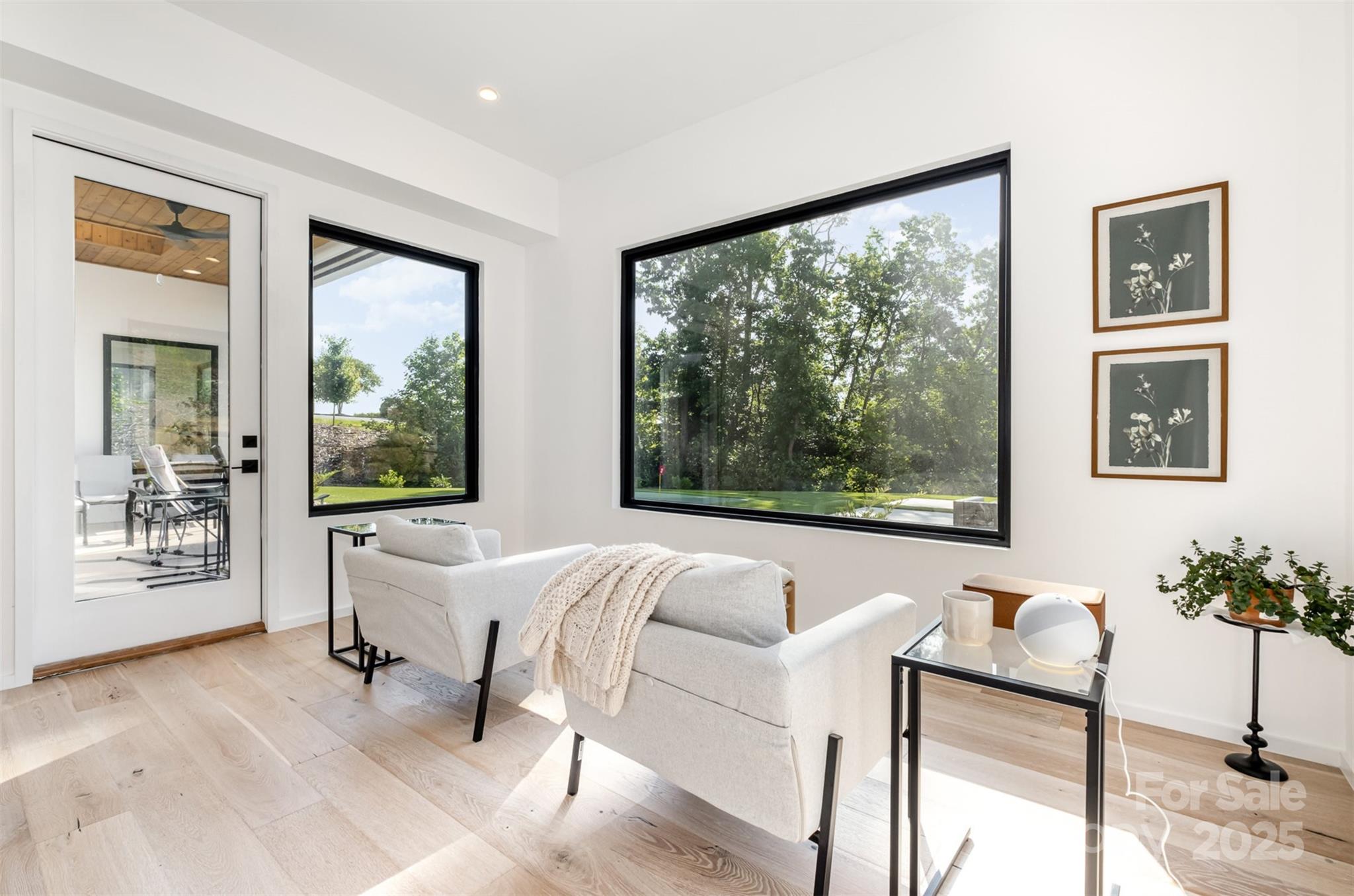 Edgewater - Residential