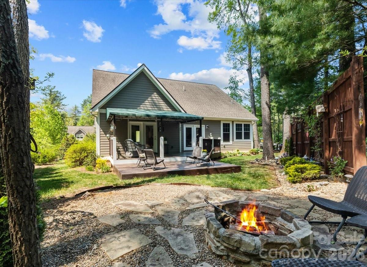 16 Quail Hollow Drive