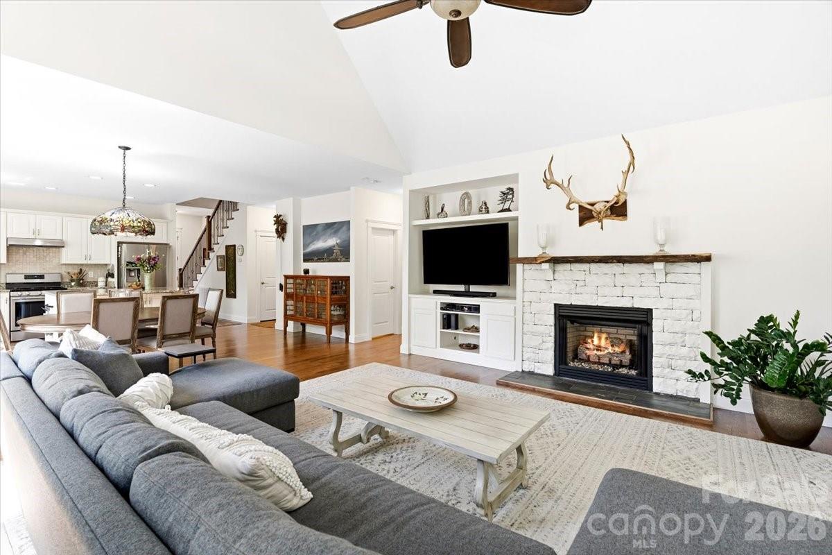 Quail Hollow - Residential