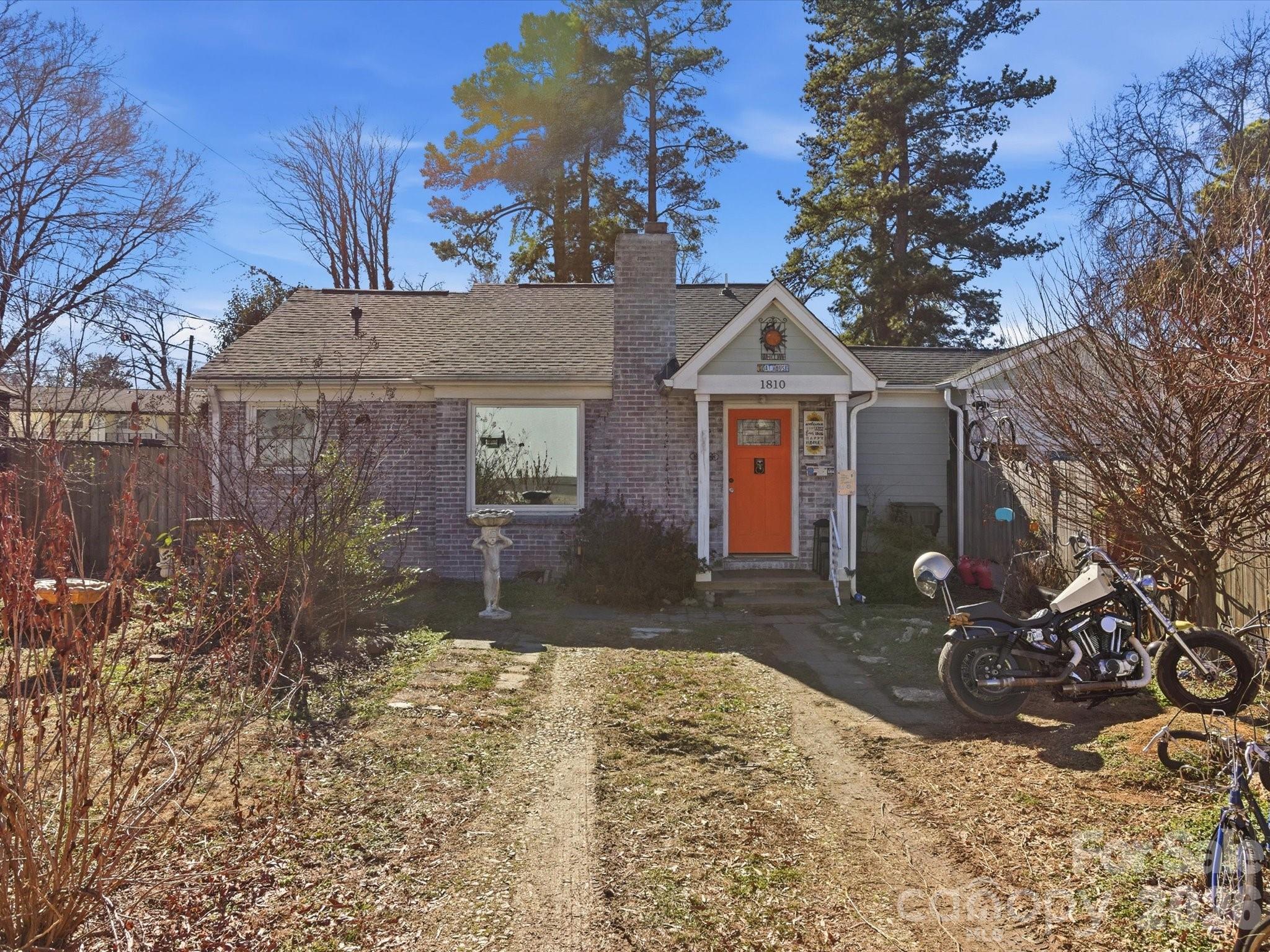 Plaza Hills - Residential