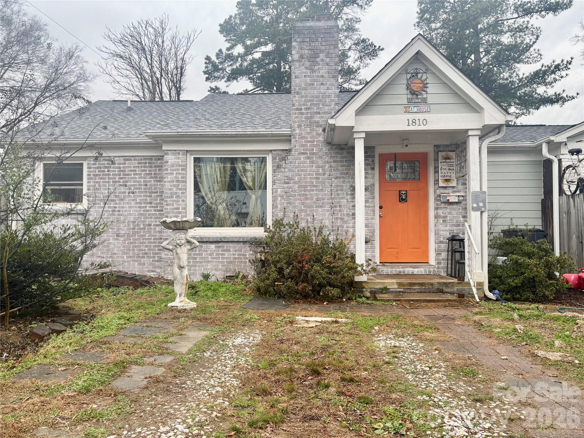 Plaza Hills - Residential