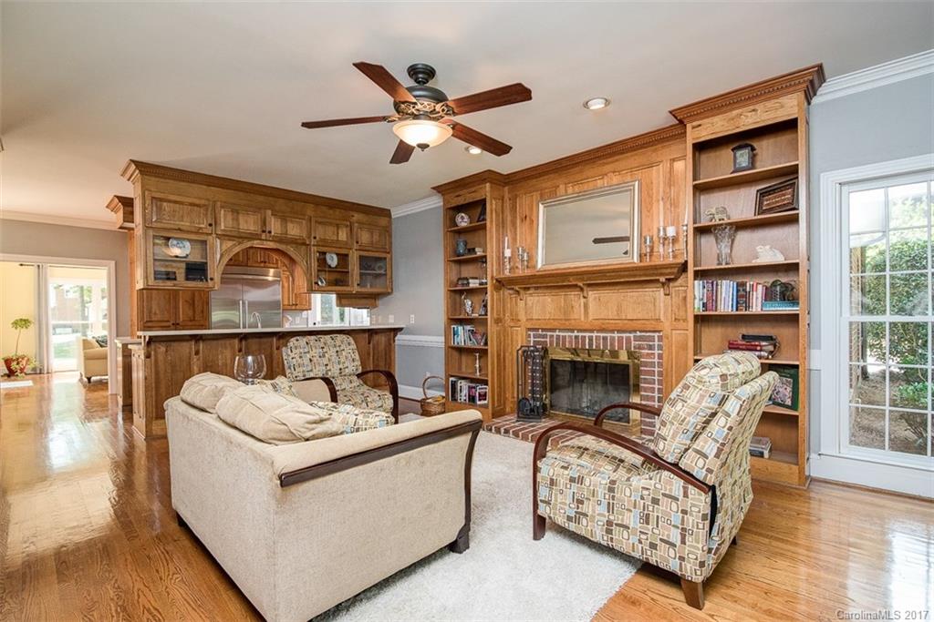 Country Club Estates - Residential