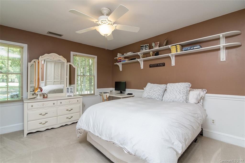 Country Club Estates - Residential