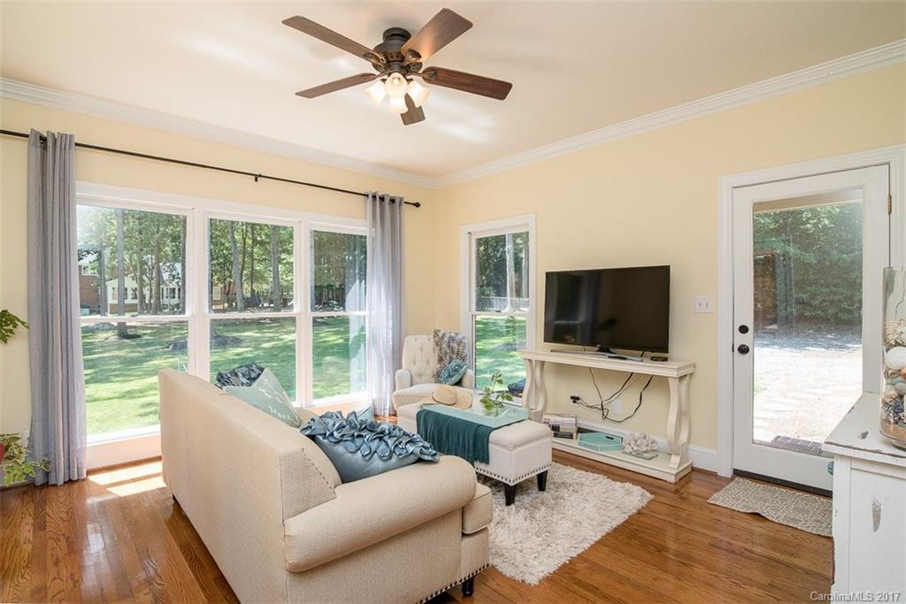 Country Club Estates - Residential