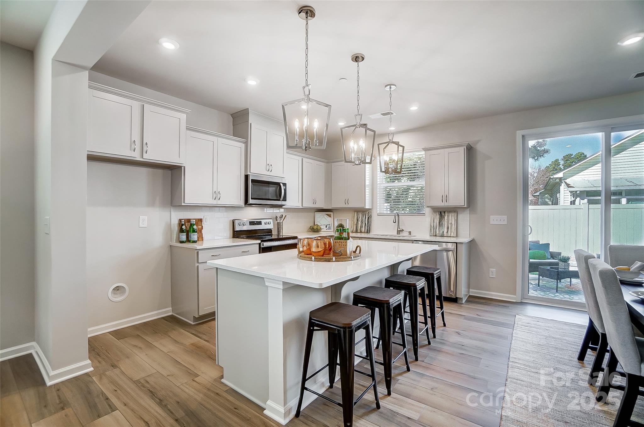 Hedgecliff Townes - Residential