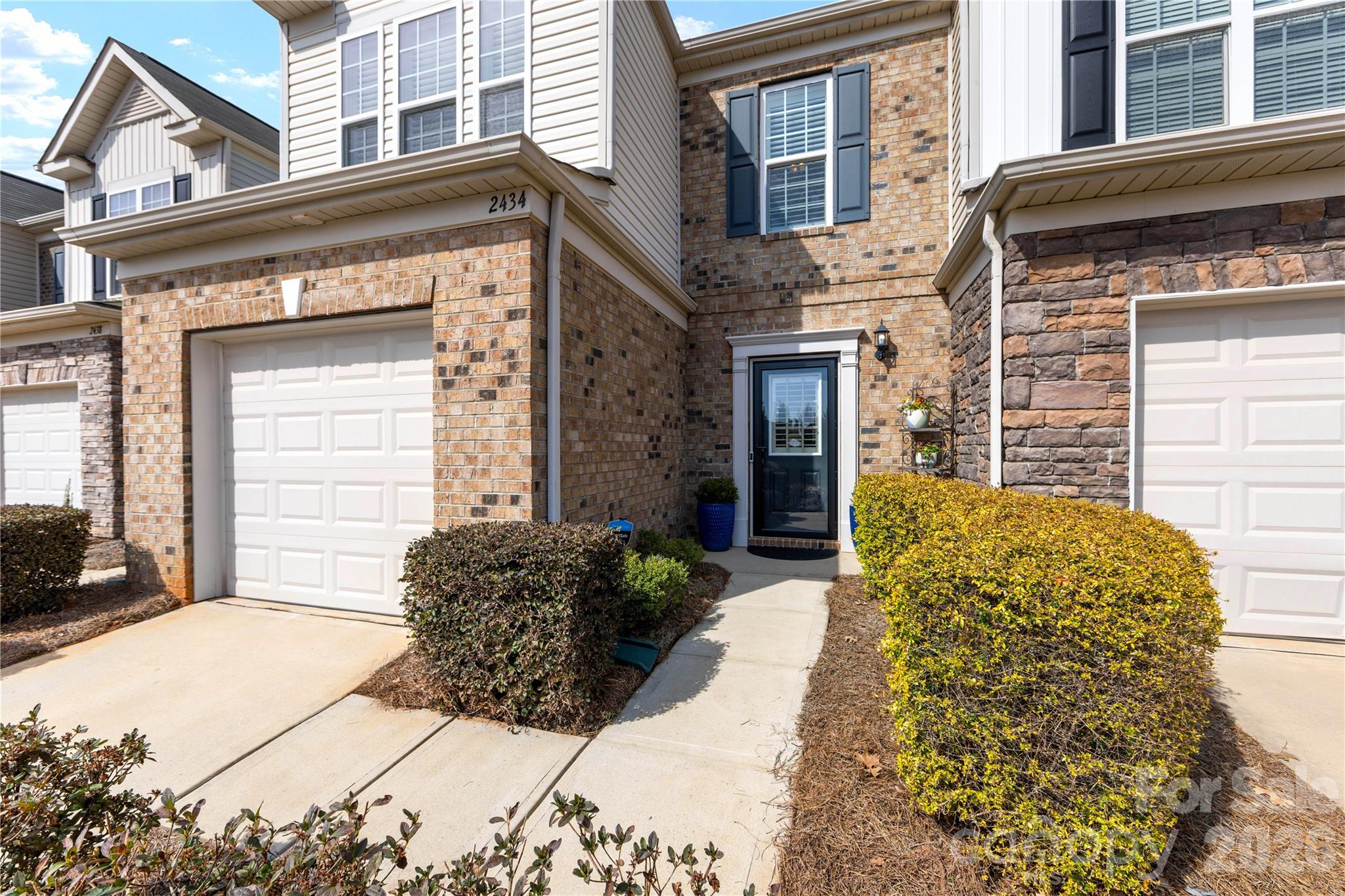 2434 Royal York Avenue