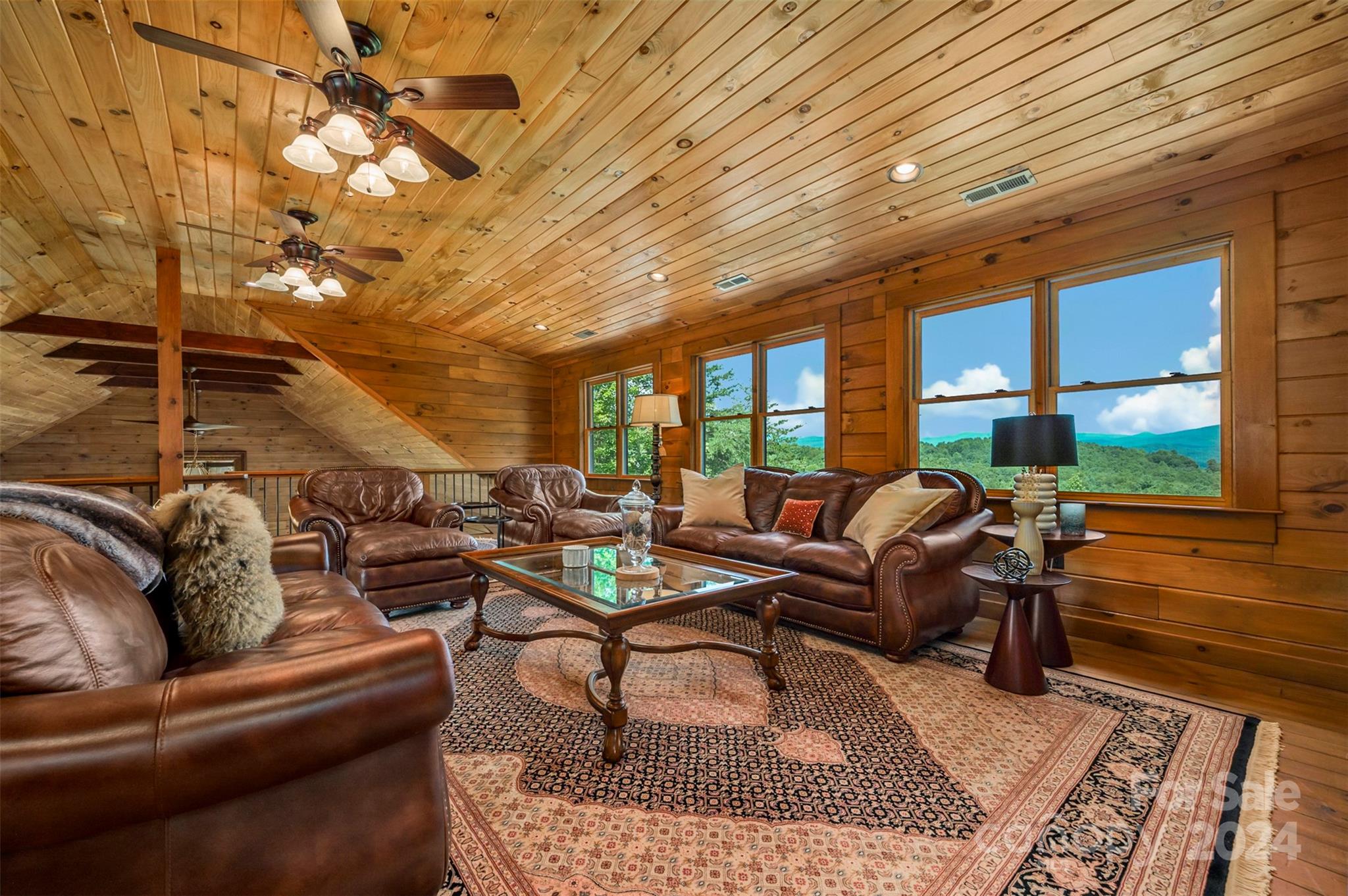 South Mountain Peaks - Residential