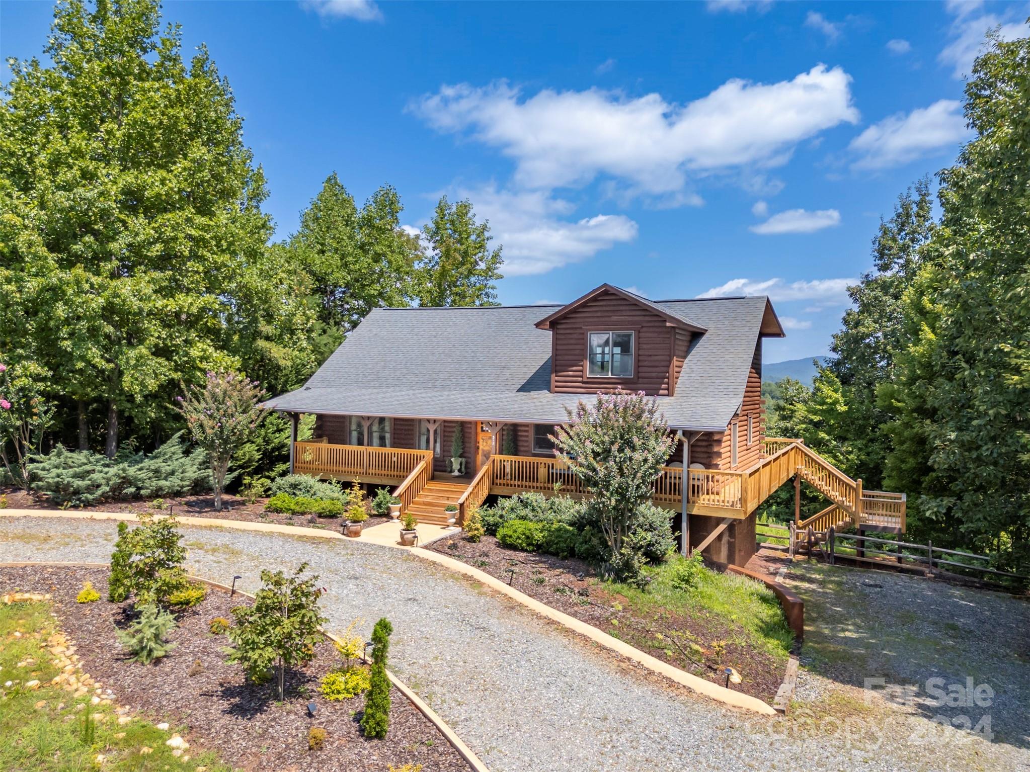 South Mountain Peaks - Residential