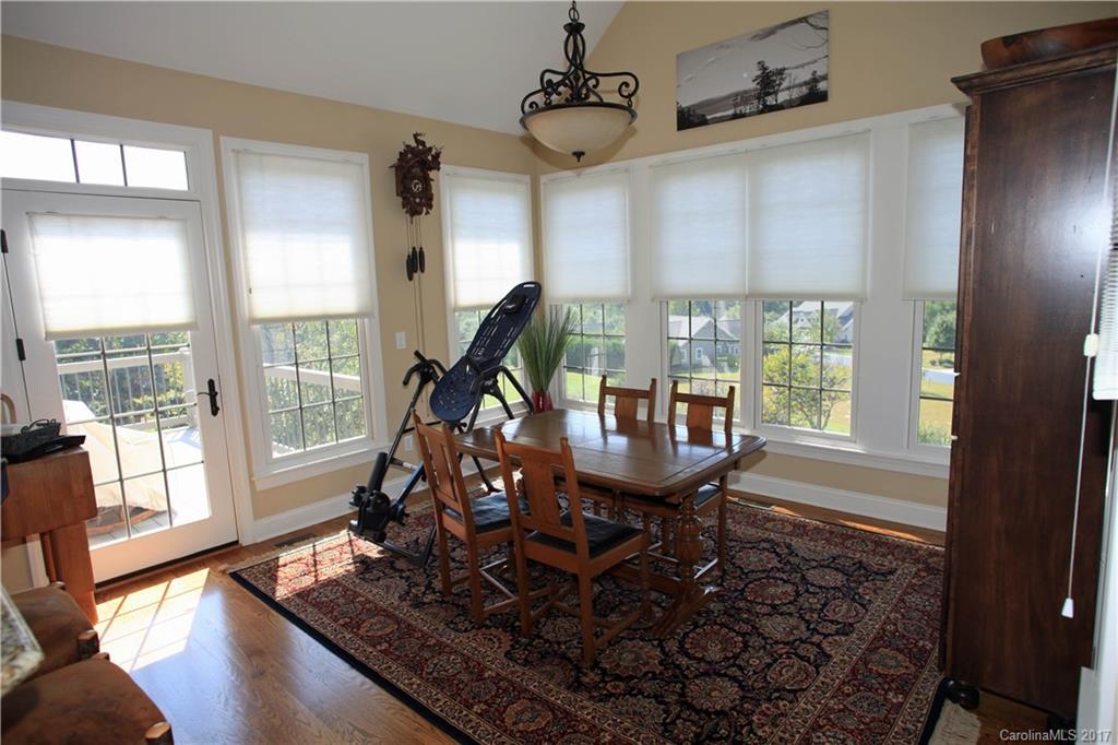Cummings Cove - Residential