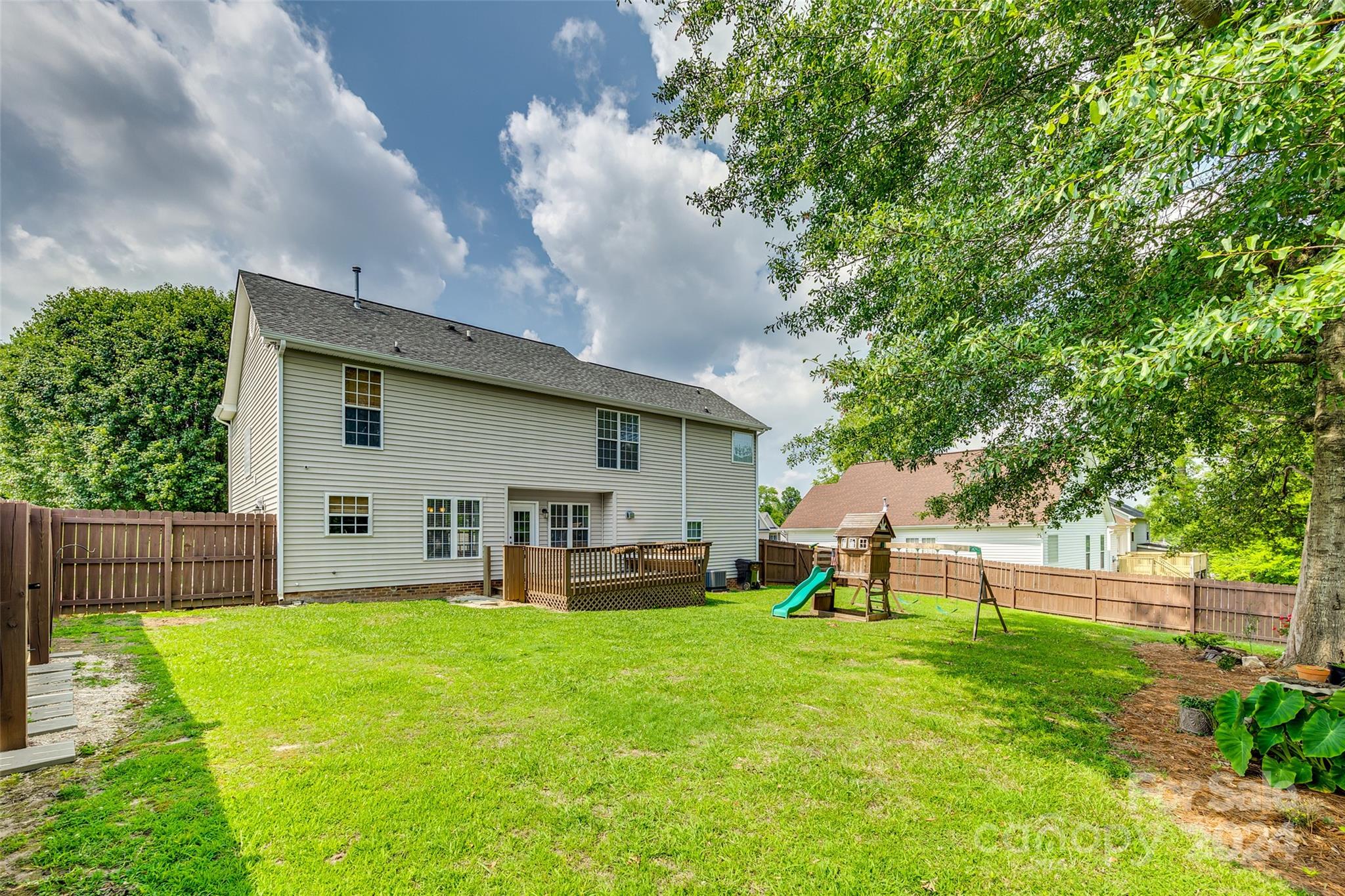 Eden Oaks - Residential