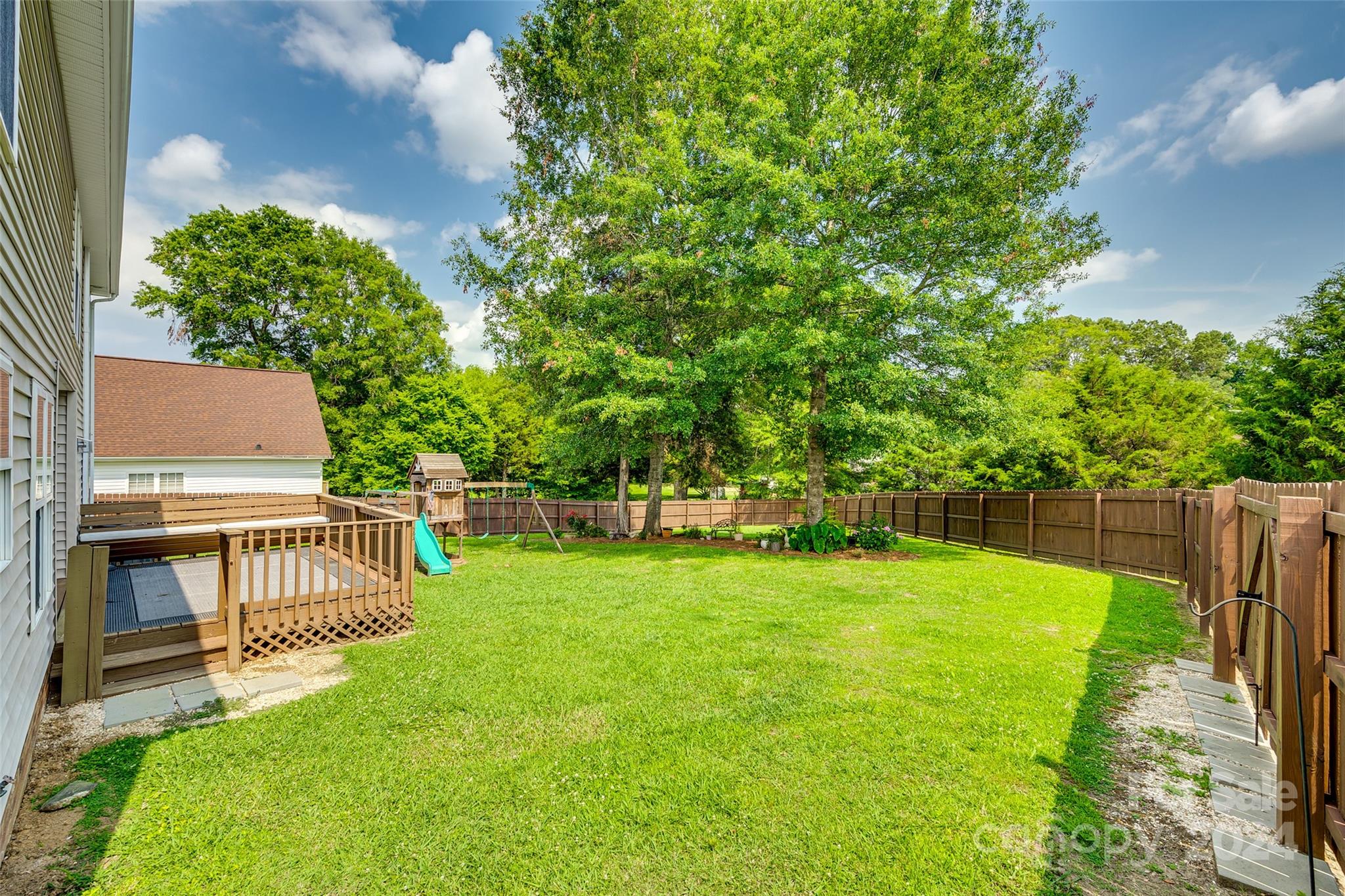 Eden Oaks - Residential