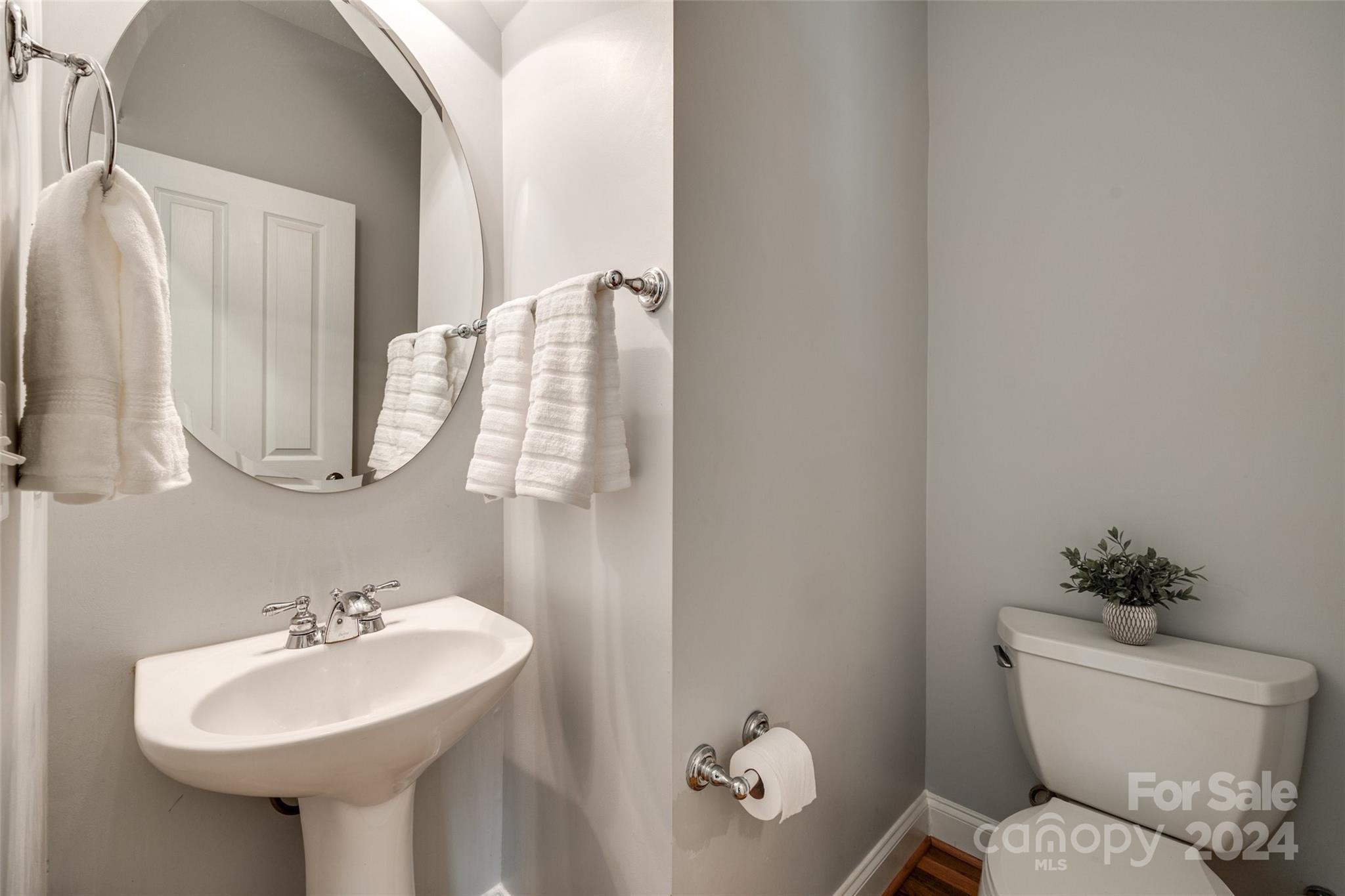 Lake Shore - Residential