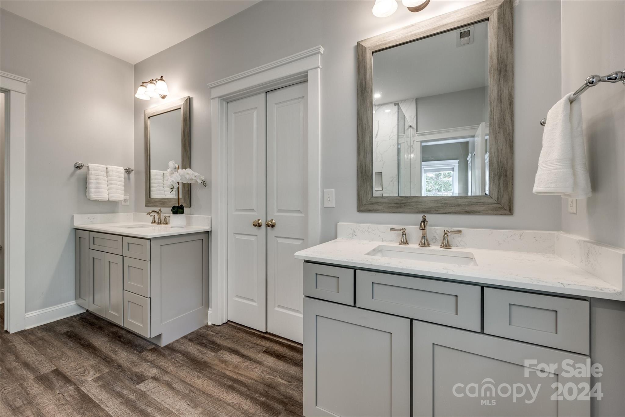 Lake Shore - Residential