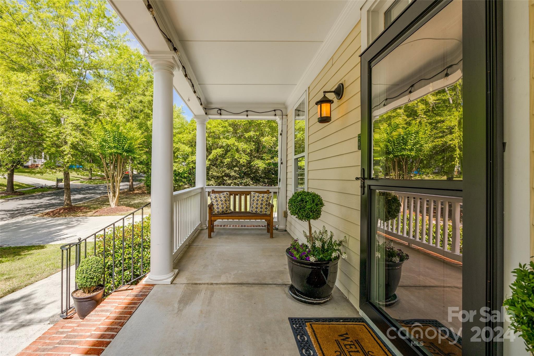 Lake Shore - Residential