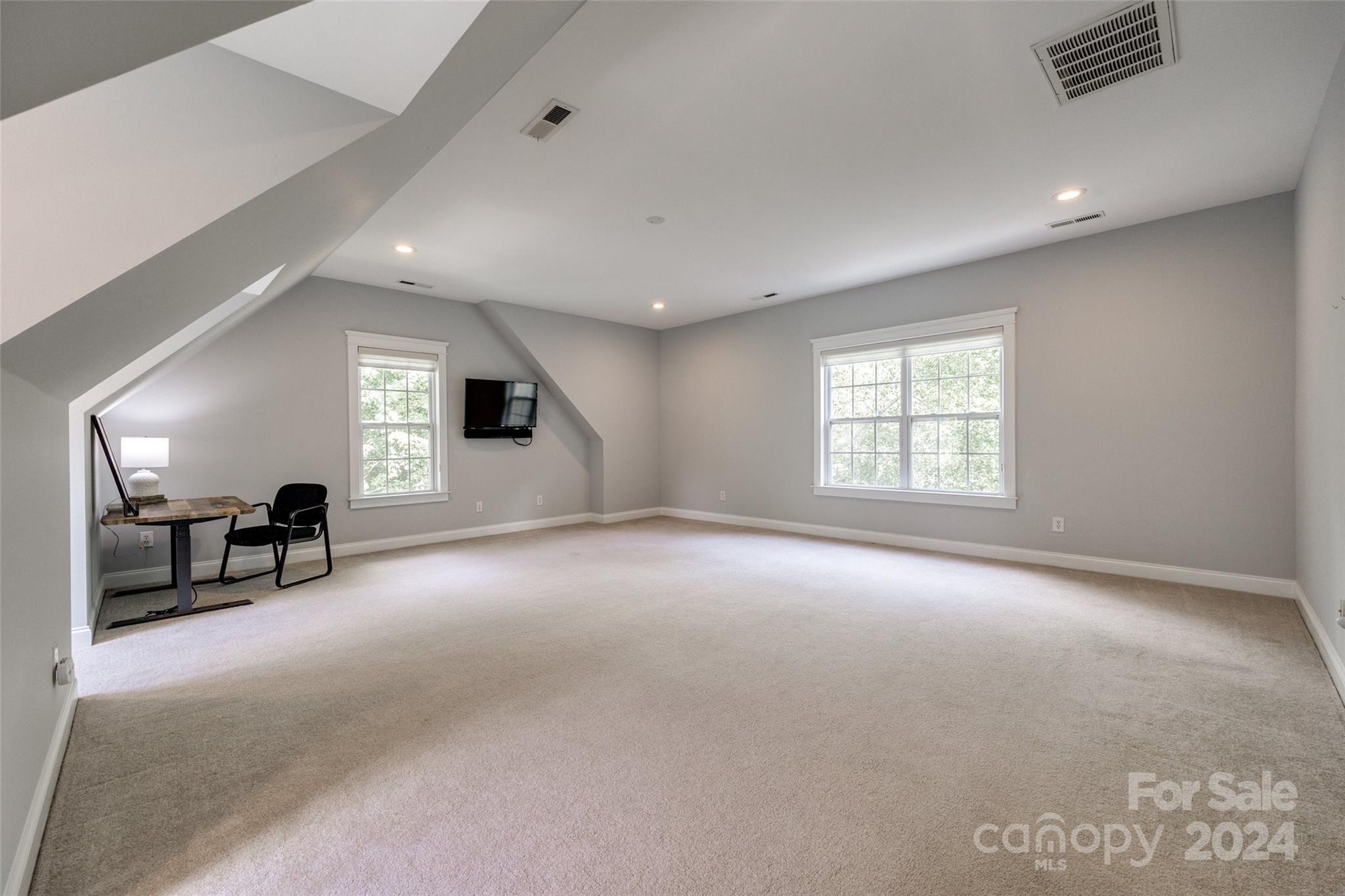 Lake Shore - Residential