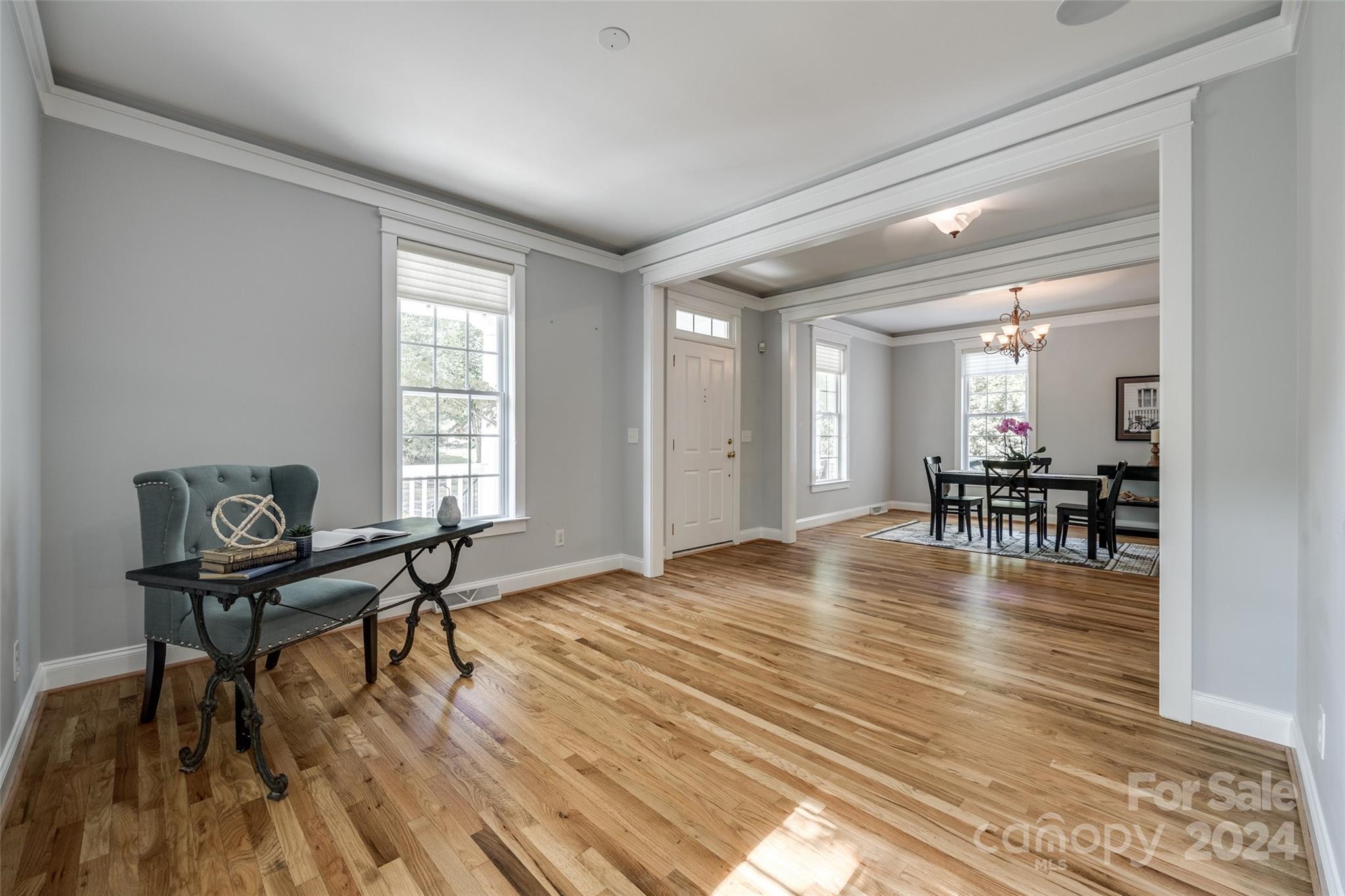 Lake Shore - Residential