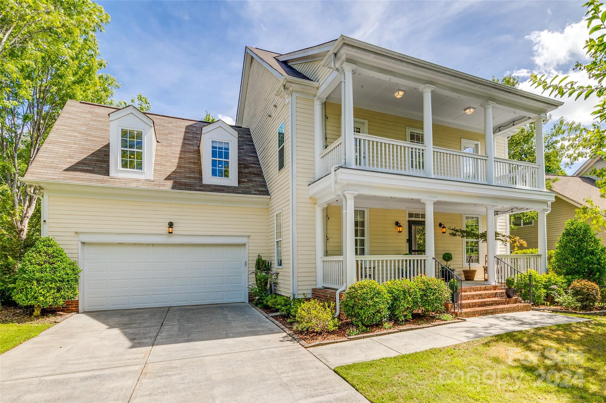 Lake Shore - Residential