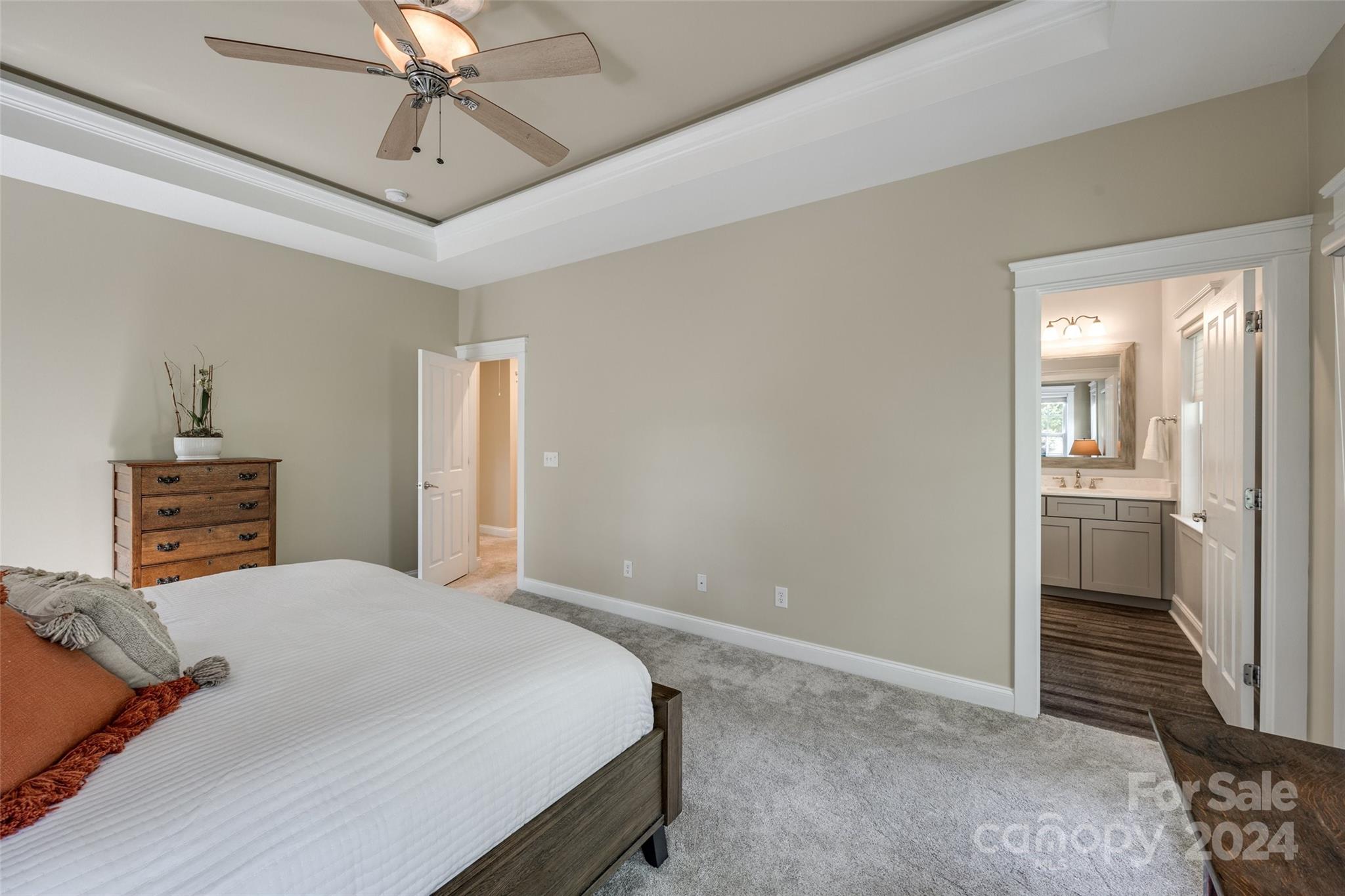 Lake Shore - Residential