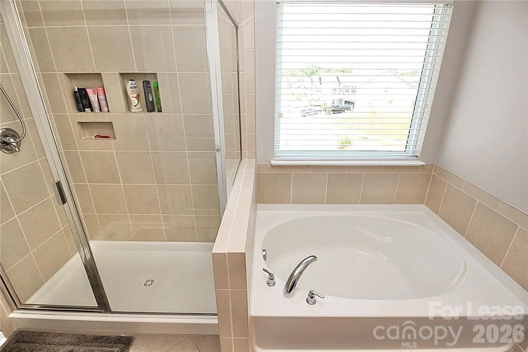 Huntley Glen - Residential Lease