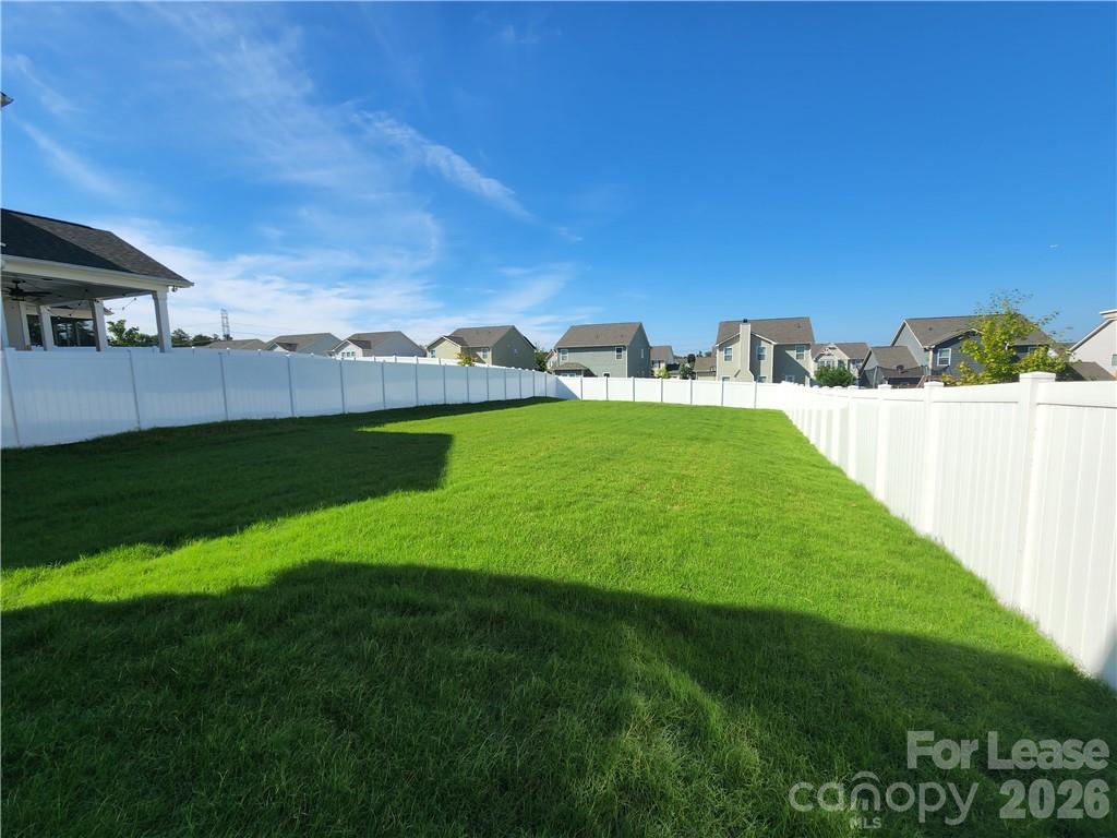 Huntley Glen - Residential Lease