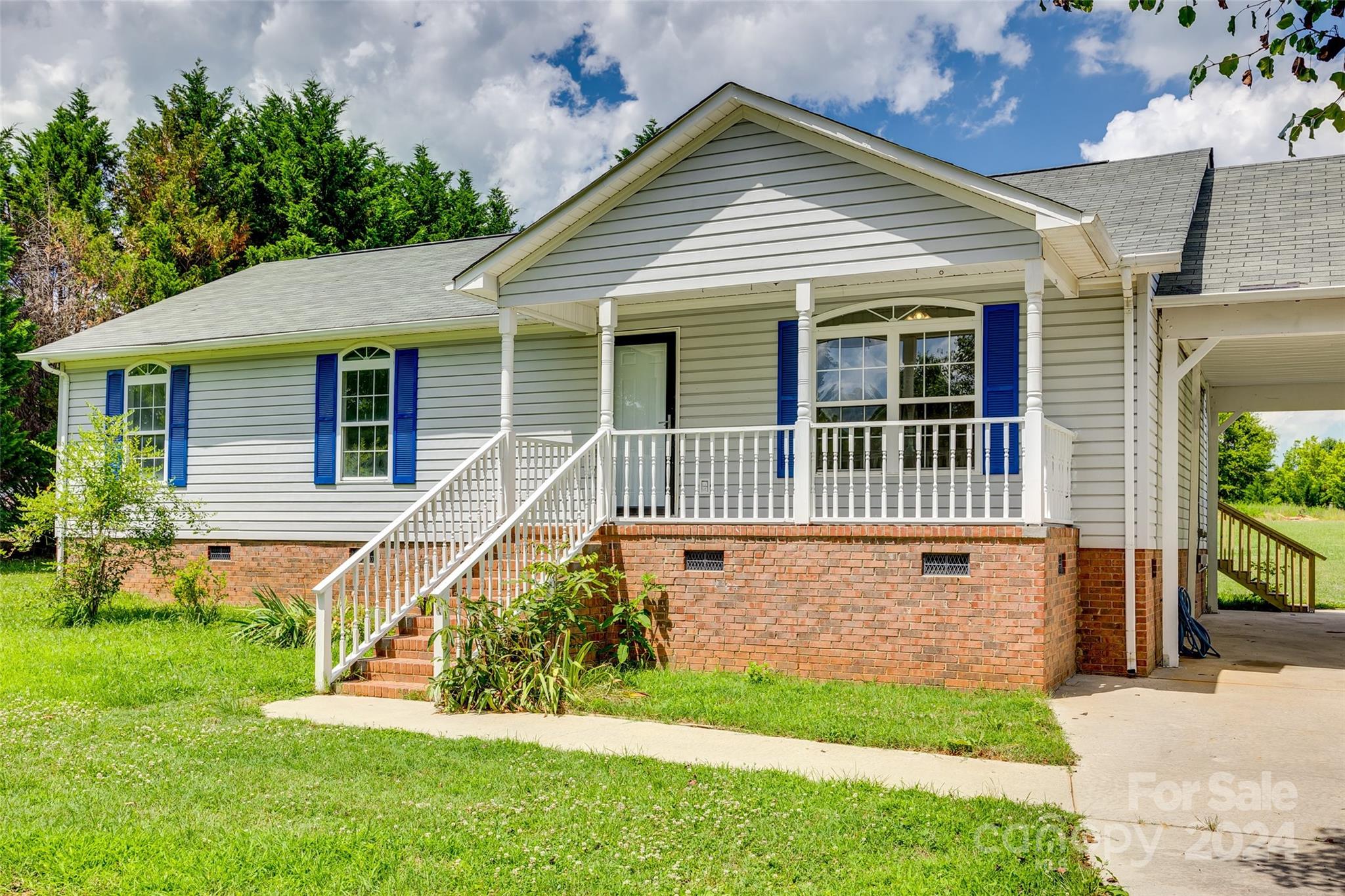 Quail Lakes - Residential