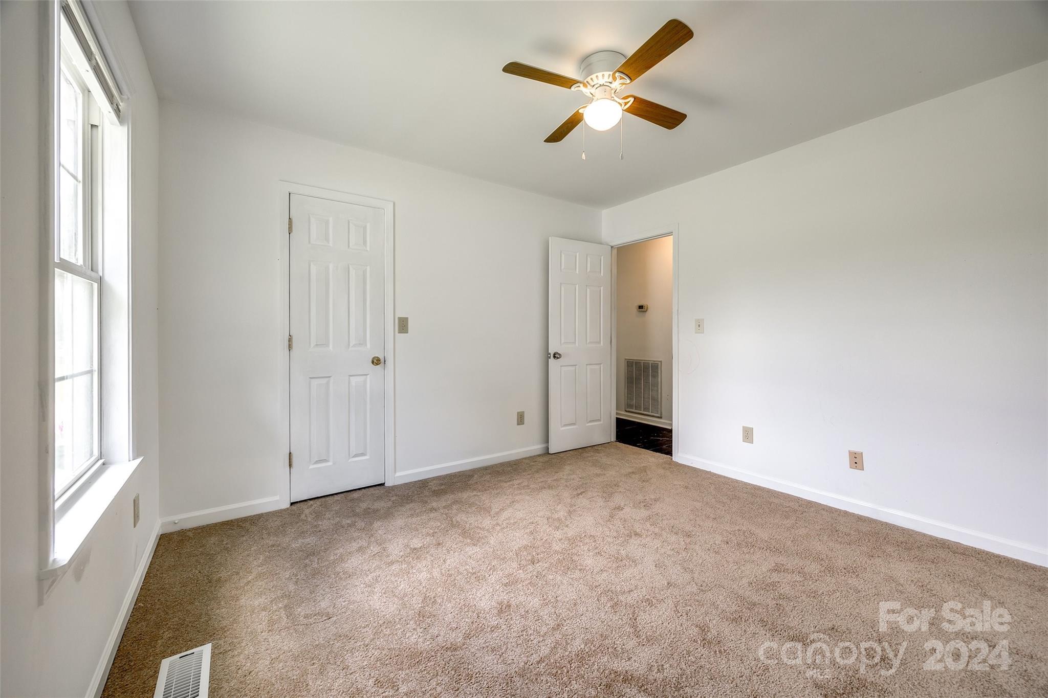 Quail Lakes - Residential