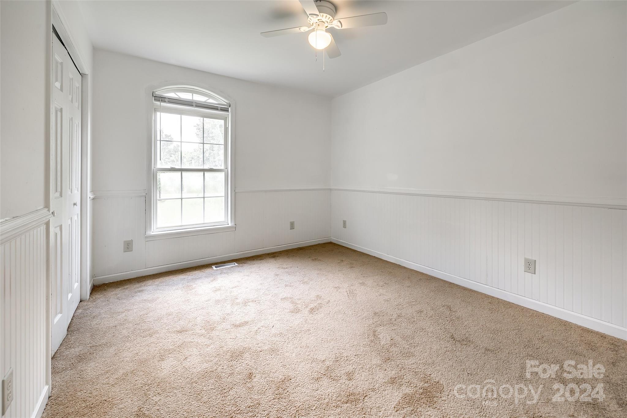 Quail Lakes - Residential