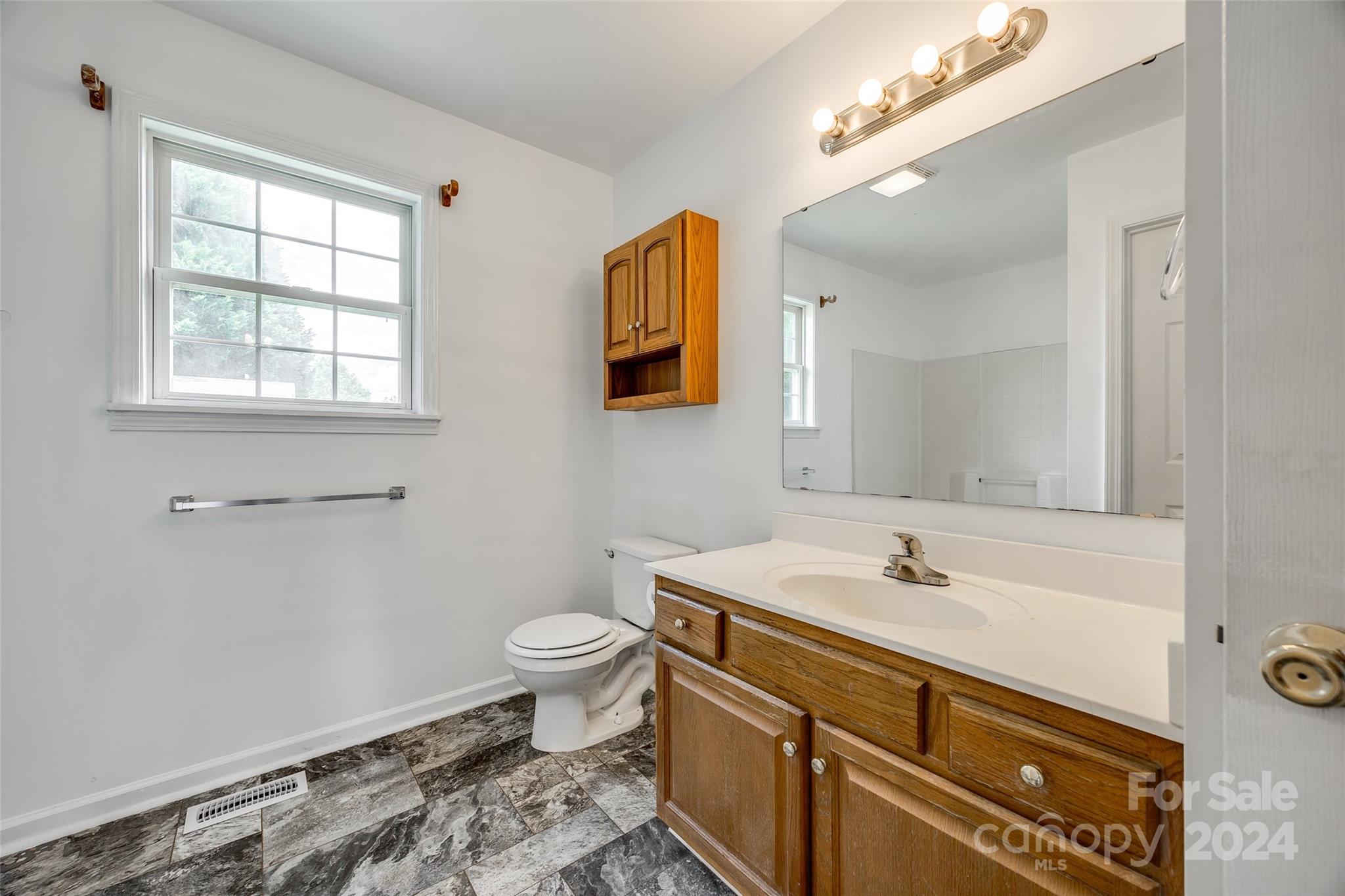 Quail Lakes - Residential