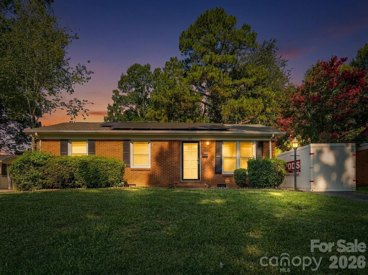 755 Edgerton Drive, Charlotte, NC, 28213