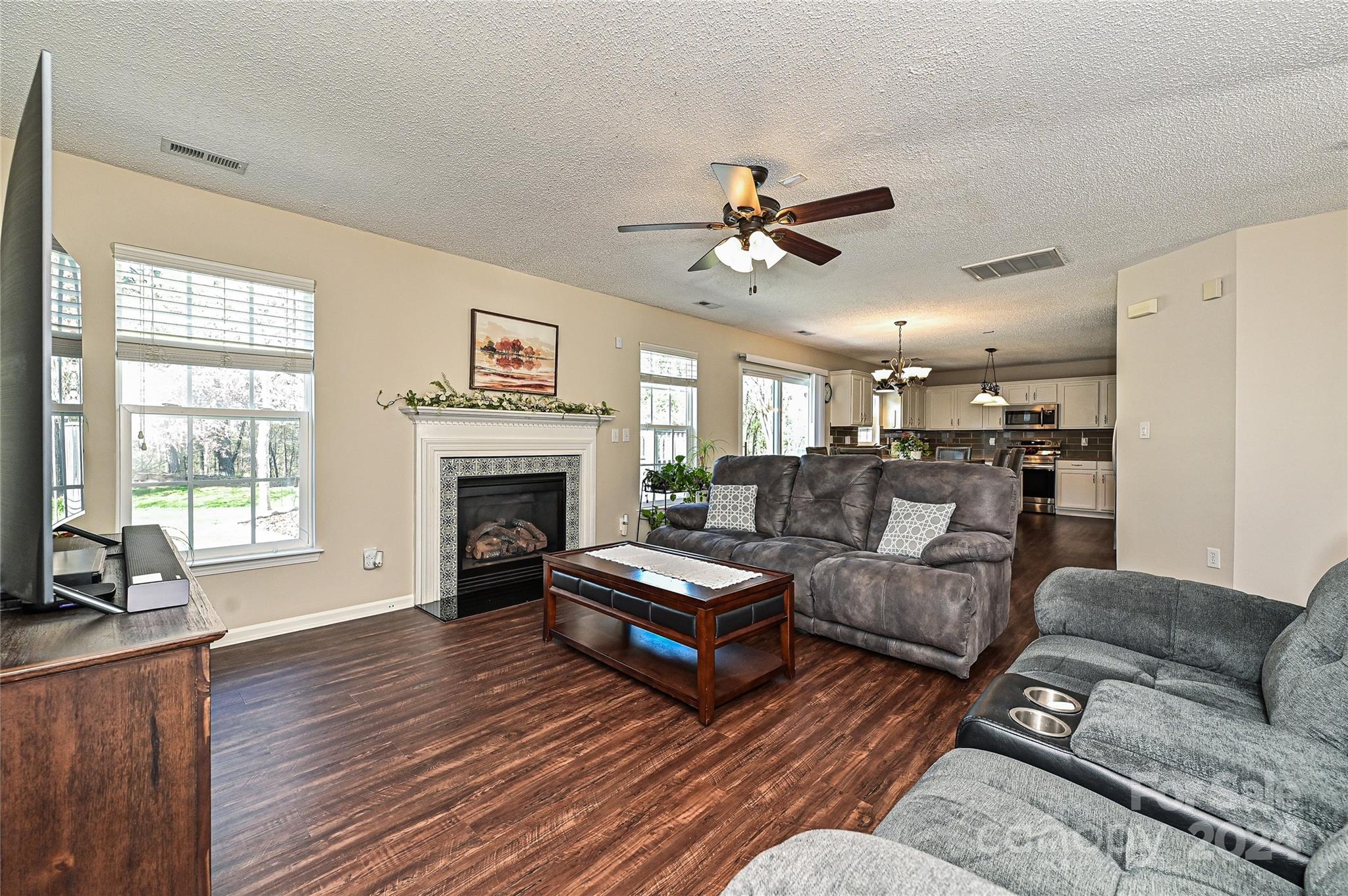 Amber Woods - Residential