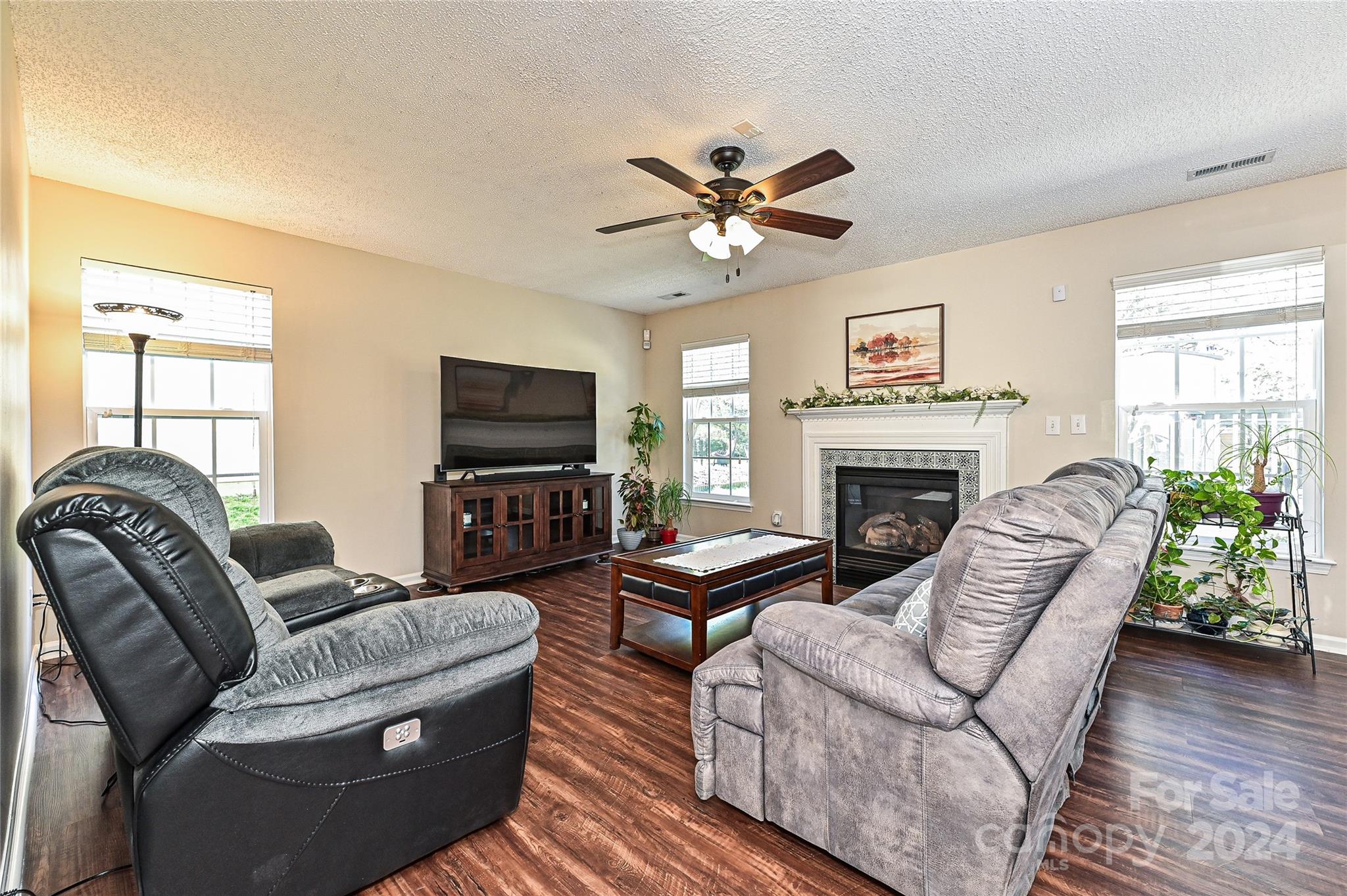 Amber Woods - Residential